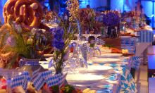 Industrieller Charme, kombiniert mit bayrischer Volksfeststimmung zaubert unvergessliche Firmenfeier in der Palazzo Halle